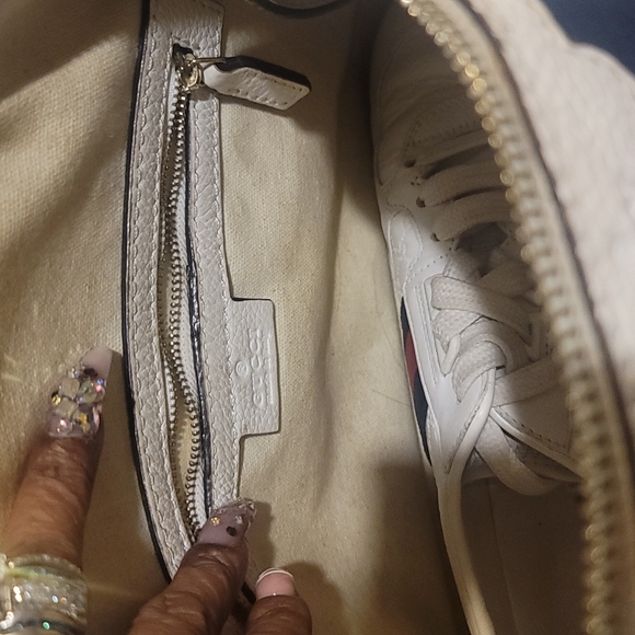 Gucci Purse and Gym Shoes as a set!!! - Picture 7 of 7